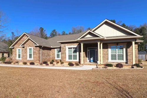 1008 Thistlewood Dr, Kathleen, GA 31047-2867