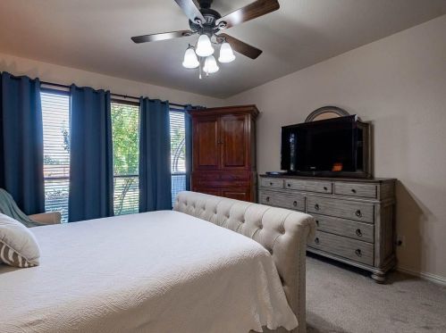 2605 Las Ventanas Trl, Fort Worth TX  76131-2808 exterior