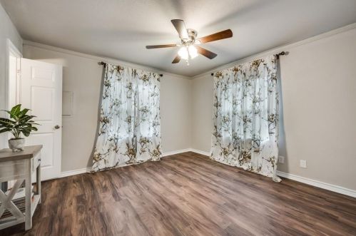 2817 Sierra Dr, Fort Worth TX 76116-3917 exterior