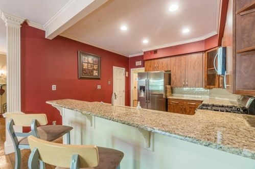 2101 Bohler Rd, Atlanta GA  30318-1515 exterior