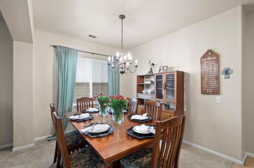 1363 Stanislaus Dr, Chula Vista CA  91913-1403 exterior