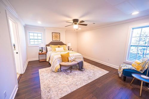 934 Burns Dr, Atlanta GA  30310-4632 exterior