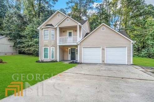 3920 Melanie Woods Dr, Atlanta GA  30349-2801 exterior