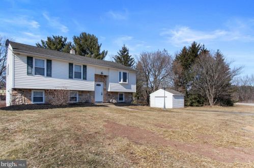 2995 Marlborough Rd, York, PA 17315-3455