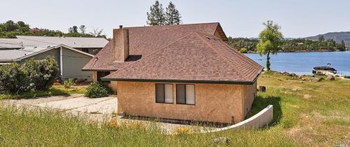18975 Shore Dr, Middletown, CA 95467-8643