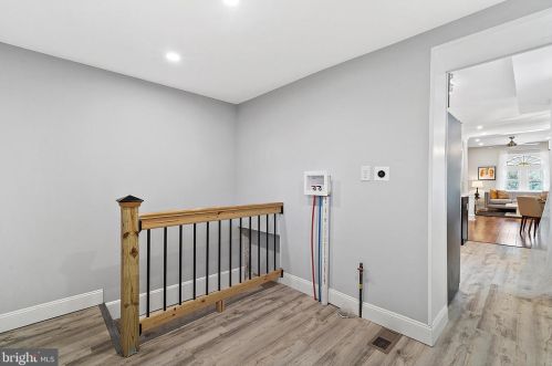 609 61 St, Philadelphia PA 19142-3402 exterior