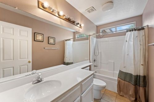 7642 Northrop Dr, Riverside CA  92508-6074 exterior