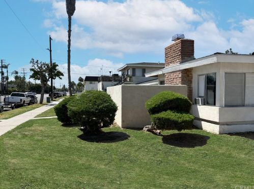 3504 Mungall Dr, Anaheim CA  92804-2961 exterior