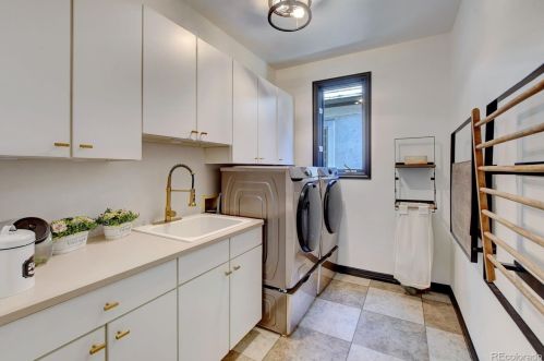 8776 Iliff Dr, Denver CO  80231-3811 exterior