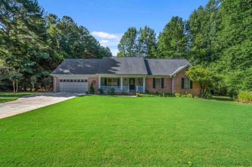 1716 Little Brook Dr, Conyers GA  30094-4000 exterior