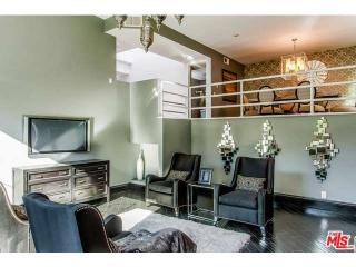 6445 Deep Dell Pl, Los Angeles CA  90068-2845 exterior