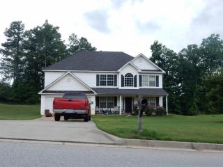 520 Carlton Dr, Palmetto, GA 30268-1097