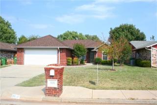 805 Camden Way, Yukon, OK 73099-4913