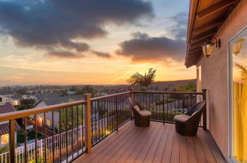 2568 Crooked Trl Rd, Chula Vista CA  91914-4143 exterior