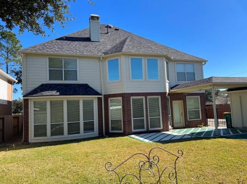 3010 Leona Ct, Pearland, TX 77584-8725