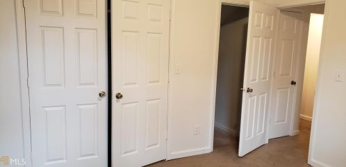 2621 Country Trce, Conyers GA  30013-2174 exterior