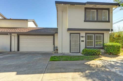 2204 Kimwood Ln, Rancho Cordova, CA 95670-4210