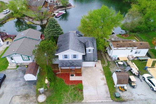 5 Lakeshore Dr, Lorenzo, IL 60481-8759