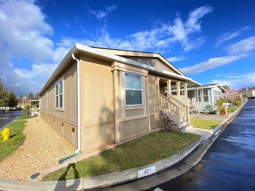 417 Chateau La Salle Dr, San Jose, CA 95111-3034