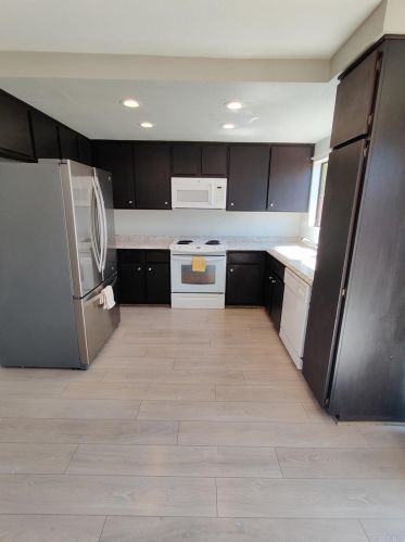 4155 Tiberon Dr, Oceanside, CA 92056-4756