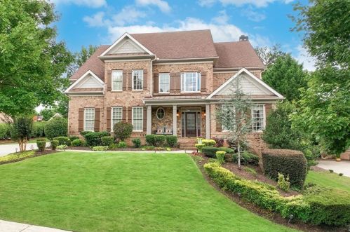 3520 Falls Branch Ct, Buford, GA 30519-4557