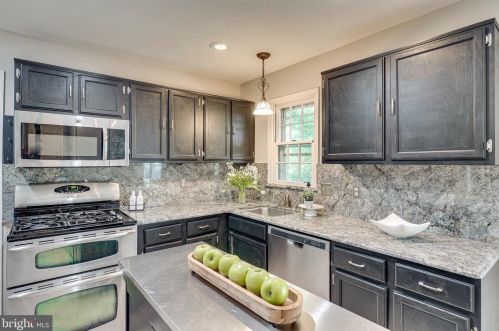 7938 Lk Pleasant, Springfield VA  22153-3004 exterior