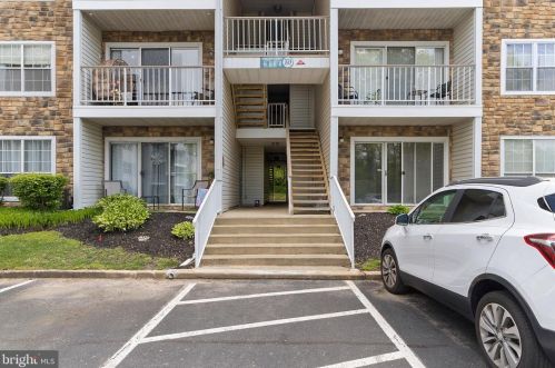 50 Willow Ct, Trenton, NJ 08619-4623