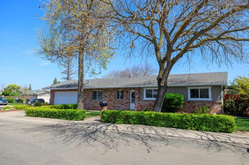 3024 Cedarwood Way, Modesto, CA 95350-0104