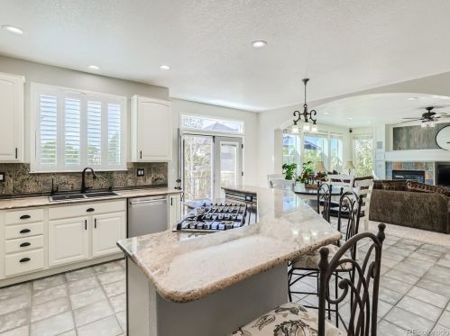 7693 Duquesne Way, Aurora CO 80016-1317 exterior