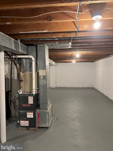 134 Hargrove Ave, Browns Mills, NJ 08015-2121