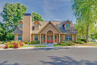 4911 Cobb Dr, Smyrna GA  30080-7155 exterior