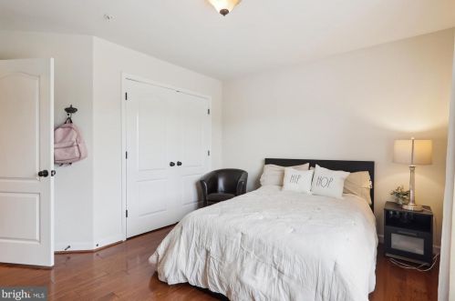 13509 Moonlight Trail Dr, Silver Spring MD 20906-6700 exterior