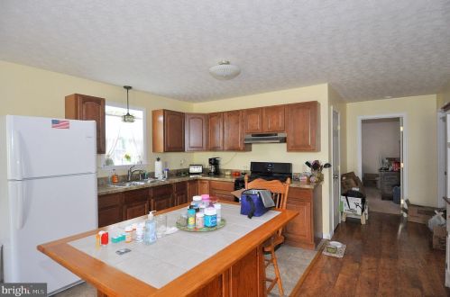 399 Clearfield Dr, Berkeley Springs WV 25411-6313 exterior