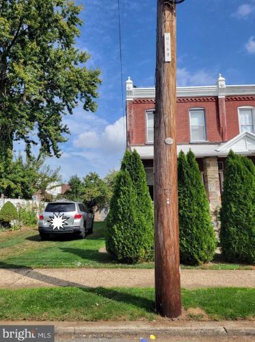 531 Benner St, Philadelphia, PA 19111-5760