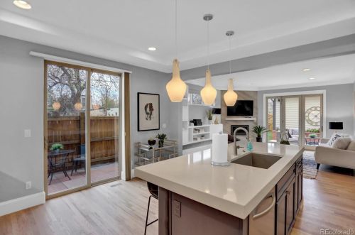 1100 Clarkson St, Denver CO  80210-1605 exterior