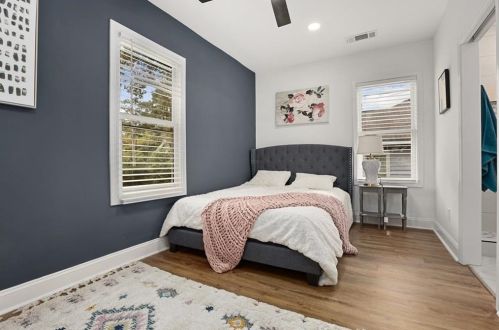 2352 Herring Rd, Atlanta GA  30311-2819 exterior