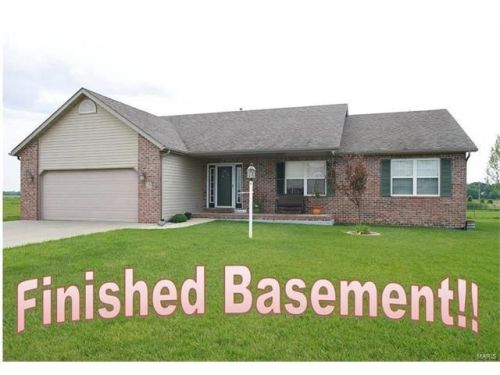 25 Augusta Dr, Grantfork, IL 62249-2867
