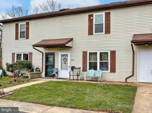 3113 Galaxy Rd, York, PA 17315-4574