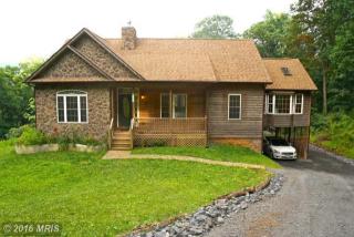 708 High Top Rd, Linden, VA 22642-5433