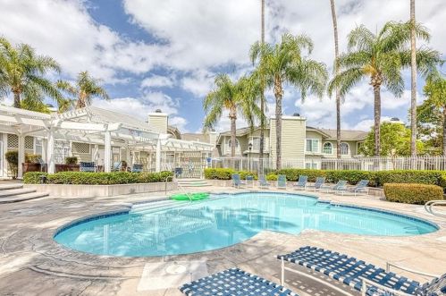 582 Clemson Dr, Anaheim CA  92801-5389 exterior