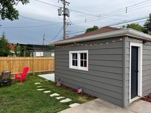 3426 East Ave, Forest View IL  60402-3745 exterior