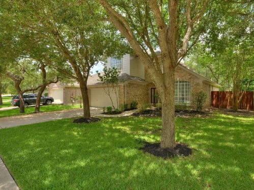 3145 Burks Ln, Austin TX  78732-2120 exterior