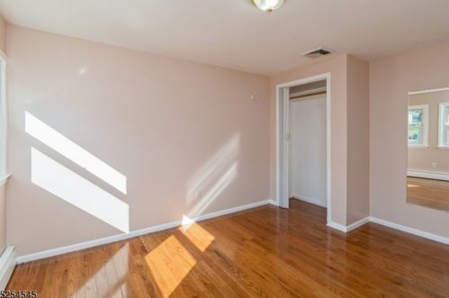 2 Green Tree Ln, Dover NJ  07801-4420 exterior