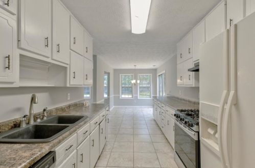151 Northwind Dr, Stockbridge GA  30281-6293 exterior