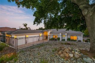 107 Spinks Canyon Rd, Duarte, CA 91008-1244