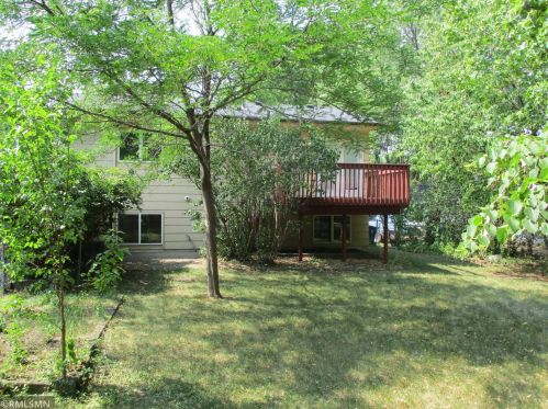 1071 Eastview Cir, Prior Lake, MN 55379-2661