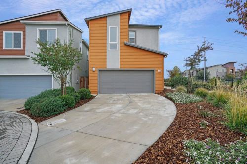 718 Drummond Ave, Davis, CA 95618