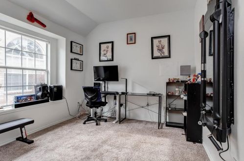 7700 Beaver Head Rd, Fort Worth TX  76137-5116 exterior