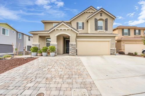 4120 Ocean Ln, Elk Grove, CA 95757-2553