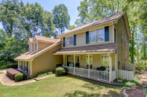 4 Ashley Oaks Ln, Newnan, GA 30263-2874
